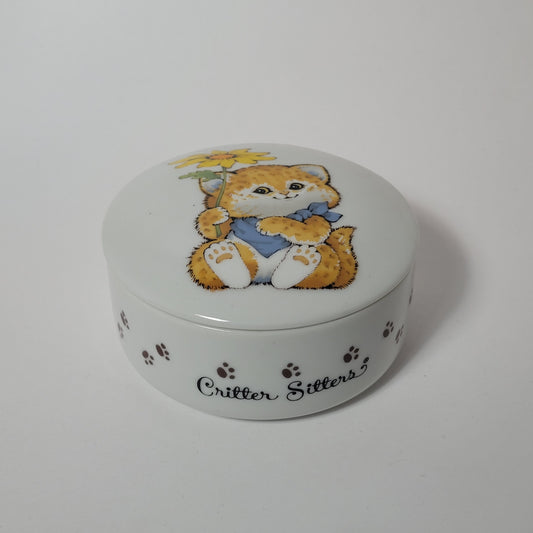Enesco - Porcelain Critter Sitters Trinket Dish with Lid