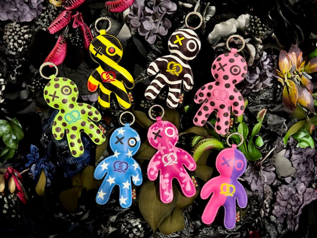 オパライズドウッド・ブラックオパールチャーム Voo Doo Doos - ONCH - Limited Edition Voo Doo Doo Bag Charms