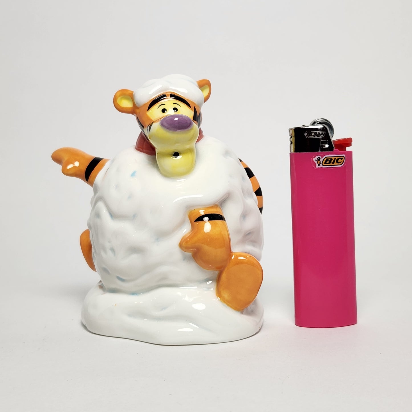 Disney - Paul Cardew - Tigger and Eeyore Salt and Pepper Shaker Set 2005