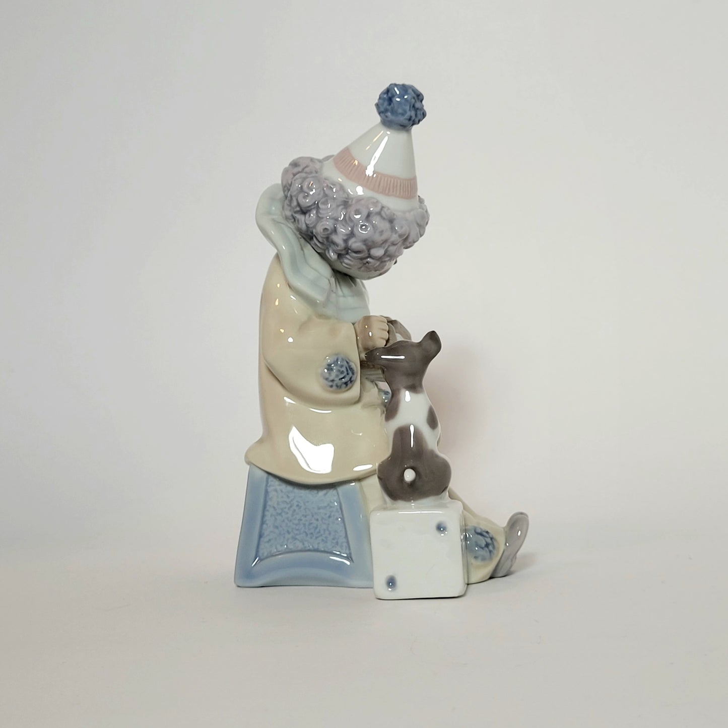 Lladro - Jose Puche - Pierrot with Concertina Porcelain Figurine 1985