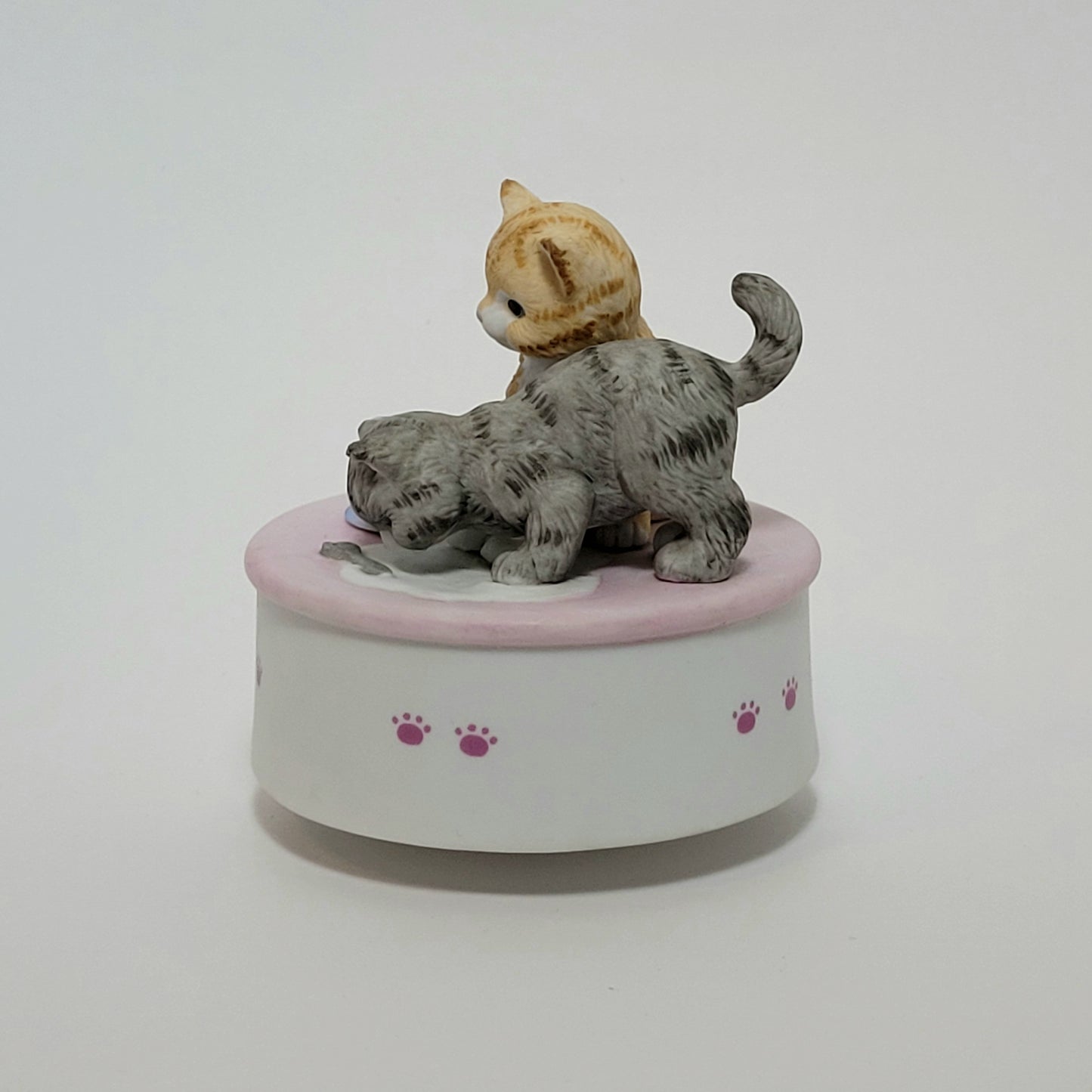 San Francisco Music Box Company - Porcelain Tabby Kittens Music Box 1990