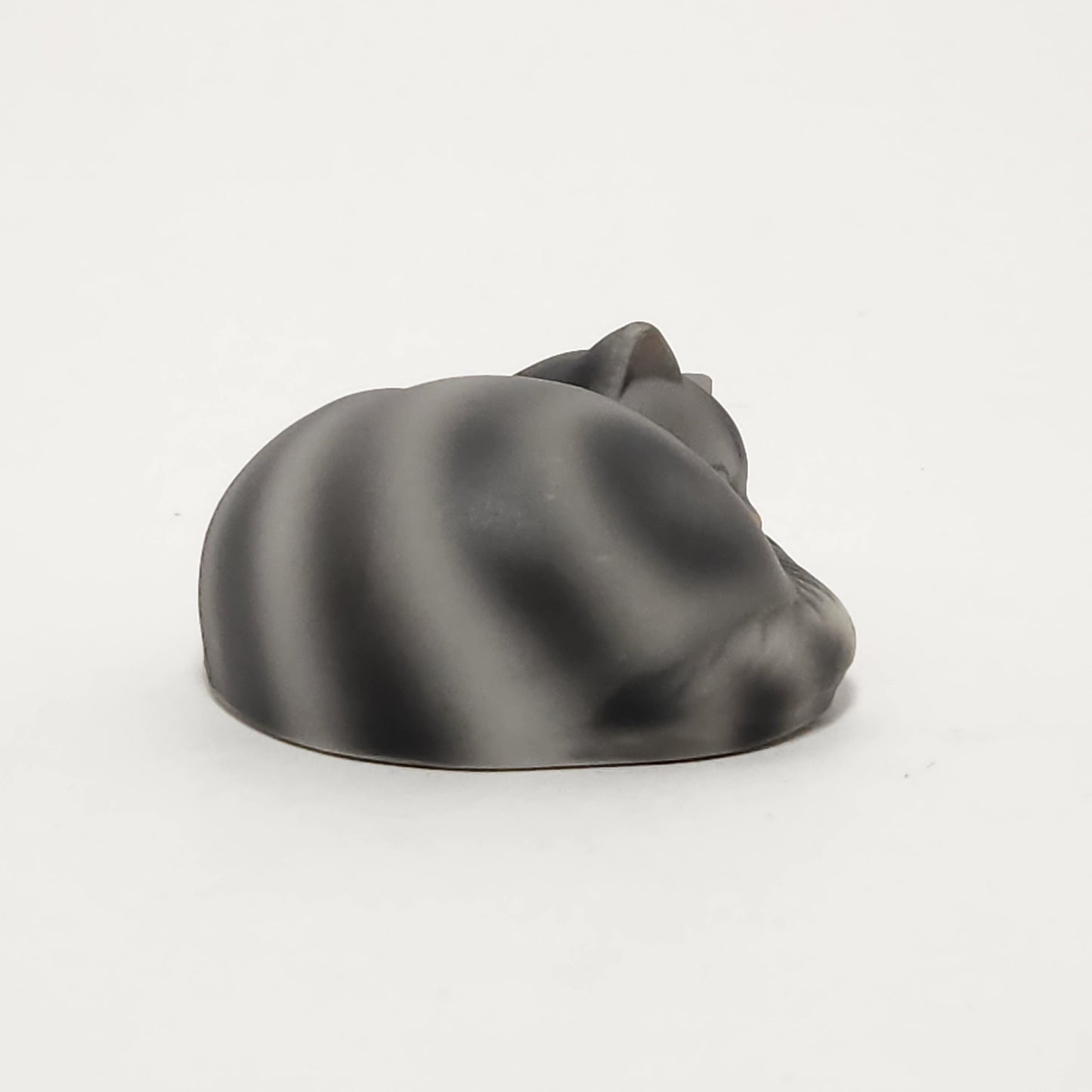 Avon - Porcelain Tabby Cat Figurine 1984