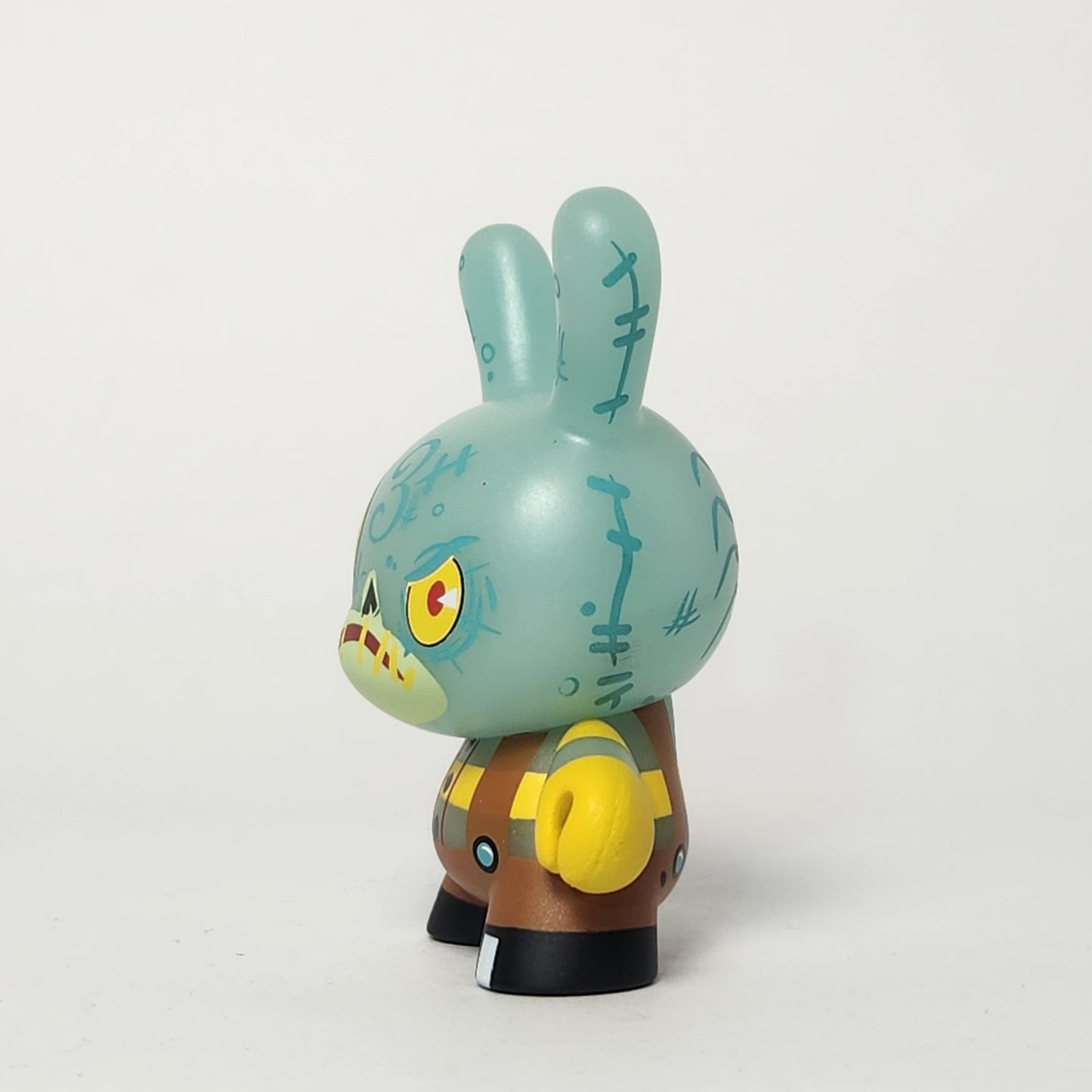 Kidrobot - Brandt Peters - The 13 Series #3 Hay-Man (Glow In The Dark) 2017