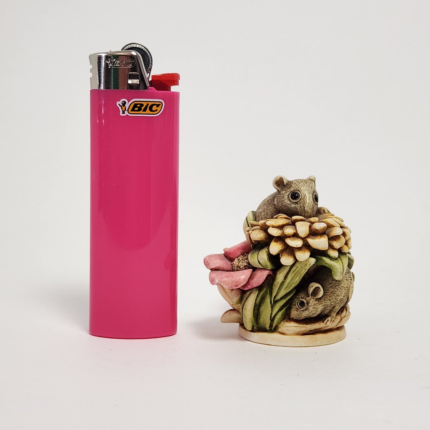 Harmony Kingdom - Sherman Drackett - Field Day Mouse Trinket Box 2000