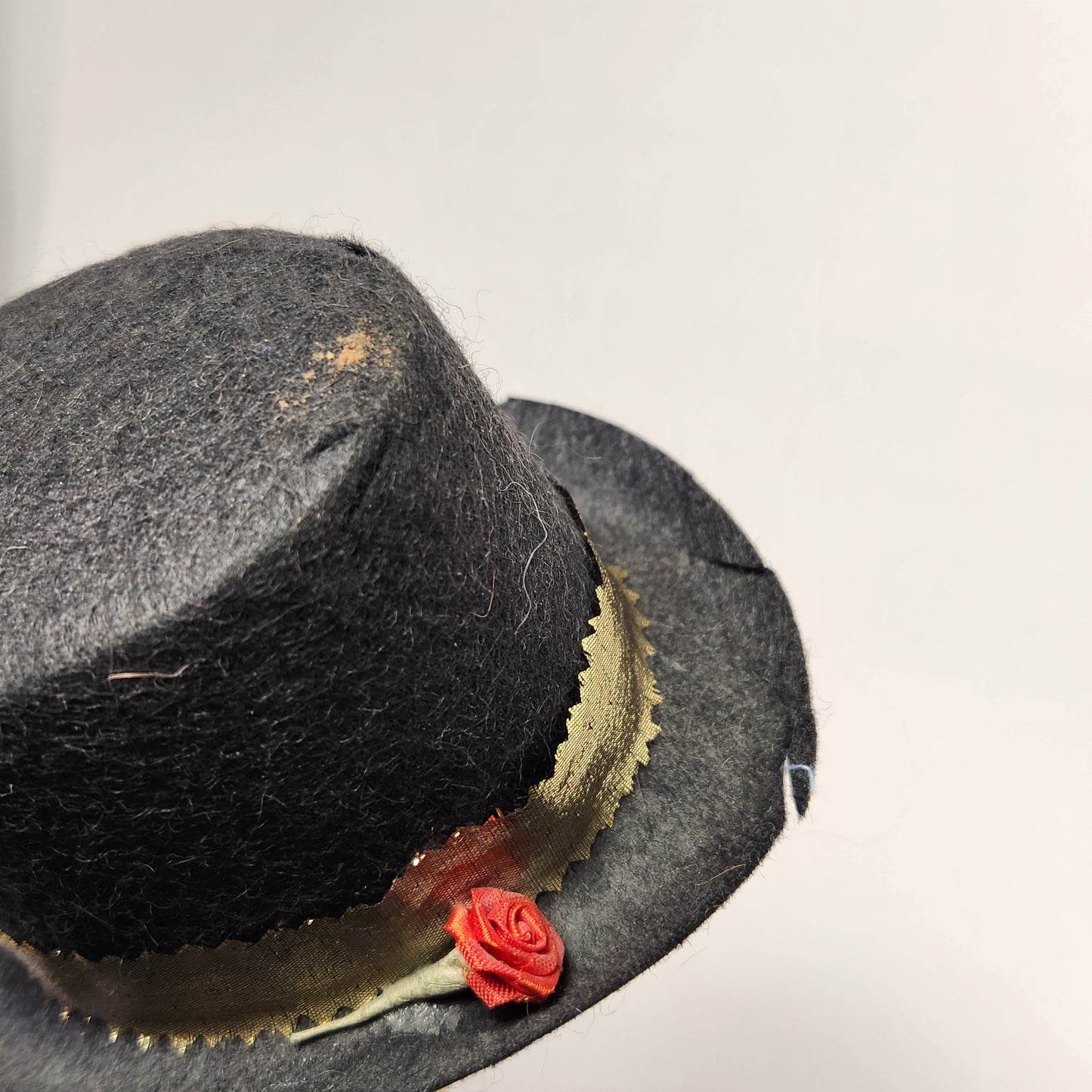 Paula Francis - Handmade Ceramic Clown Bust with Top Hat and Gold Bowtie