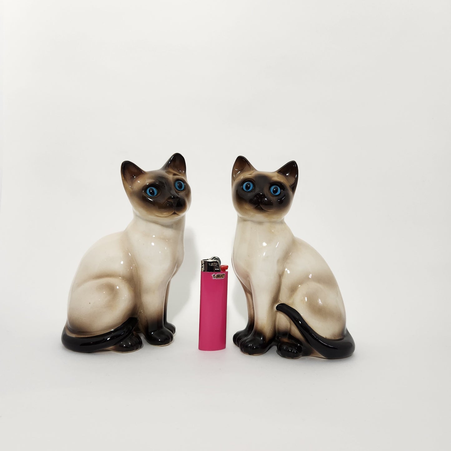 Enesco - Ceramic Siamese Cat Figurines Set of 2