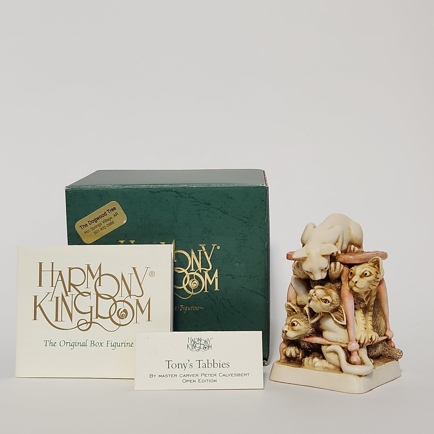 Harmony Kingdom - Peter Calvesbert - Tony's Tabbies Trinket Box 1997