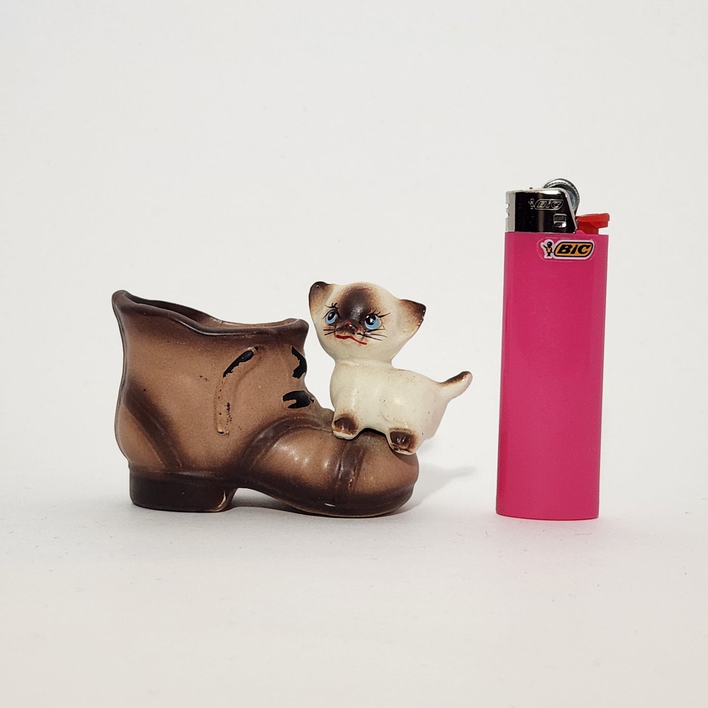 Enesco - Porcelain Siamese Cat with Boot Toothpick Holder