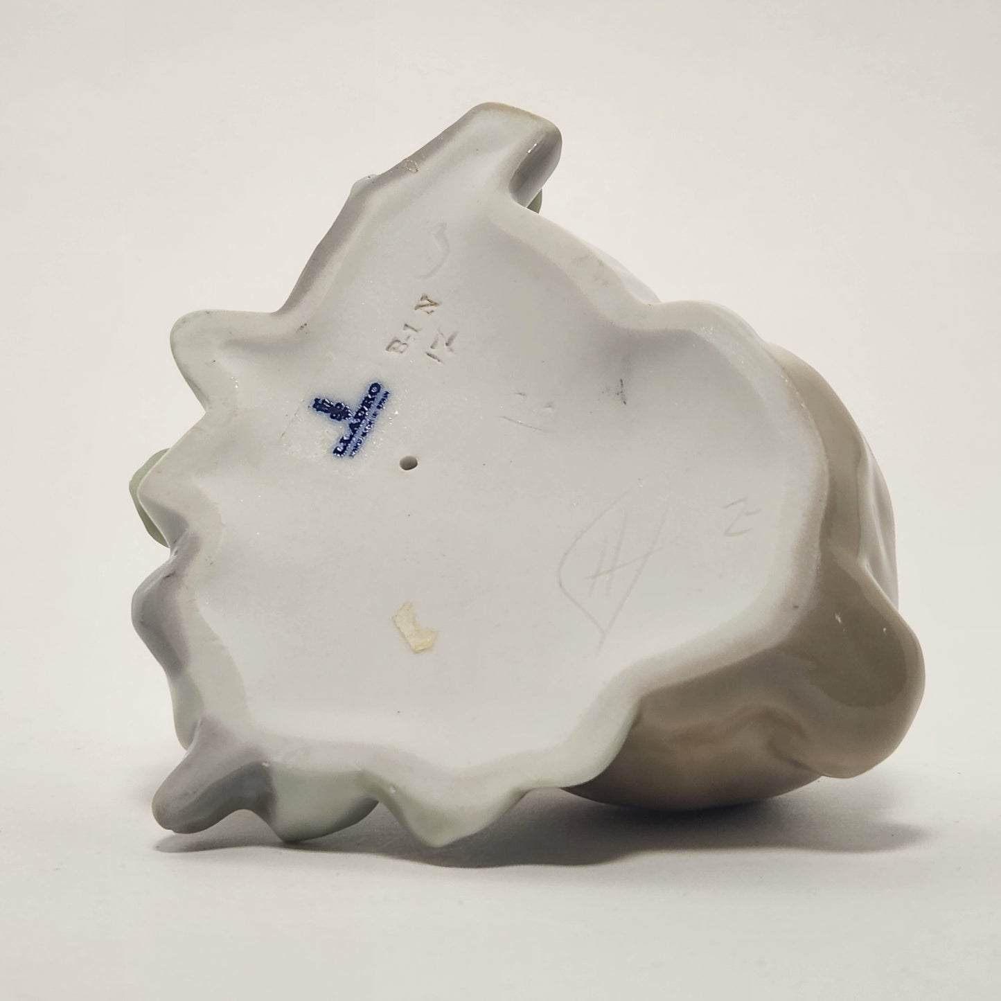Lladro - Fulgencio Garcia - Rabbit Porcelain Figurine 1971