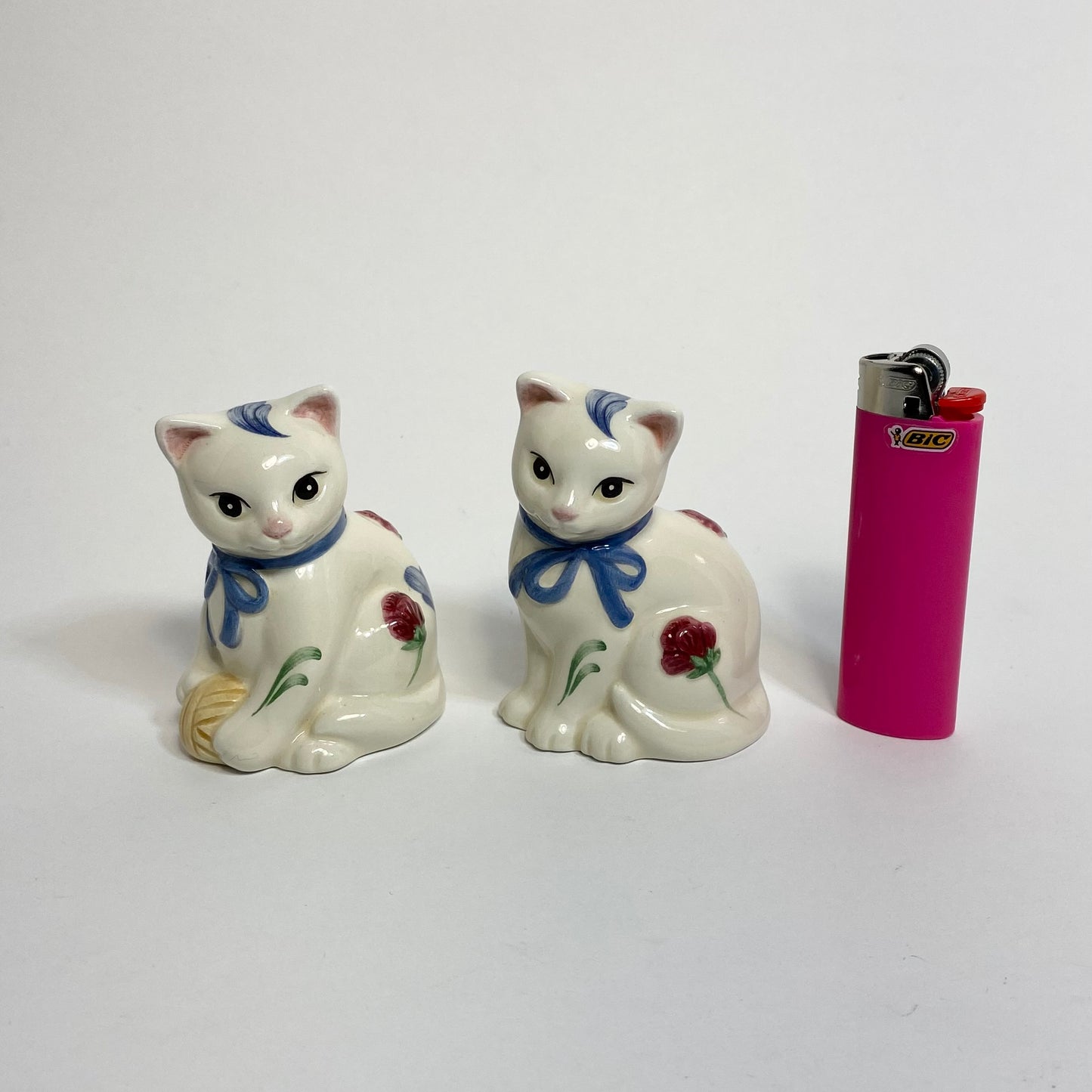 Lenox - White Floral Cat Salt and Pepper Shakers 1980s