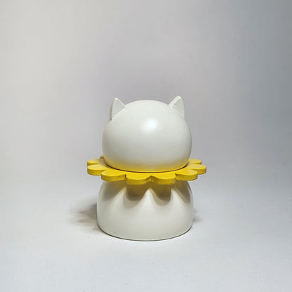 Kidrobot - Nathan Jurevicius - Misko Owl Mini (White/Yellow) 2012