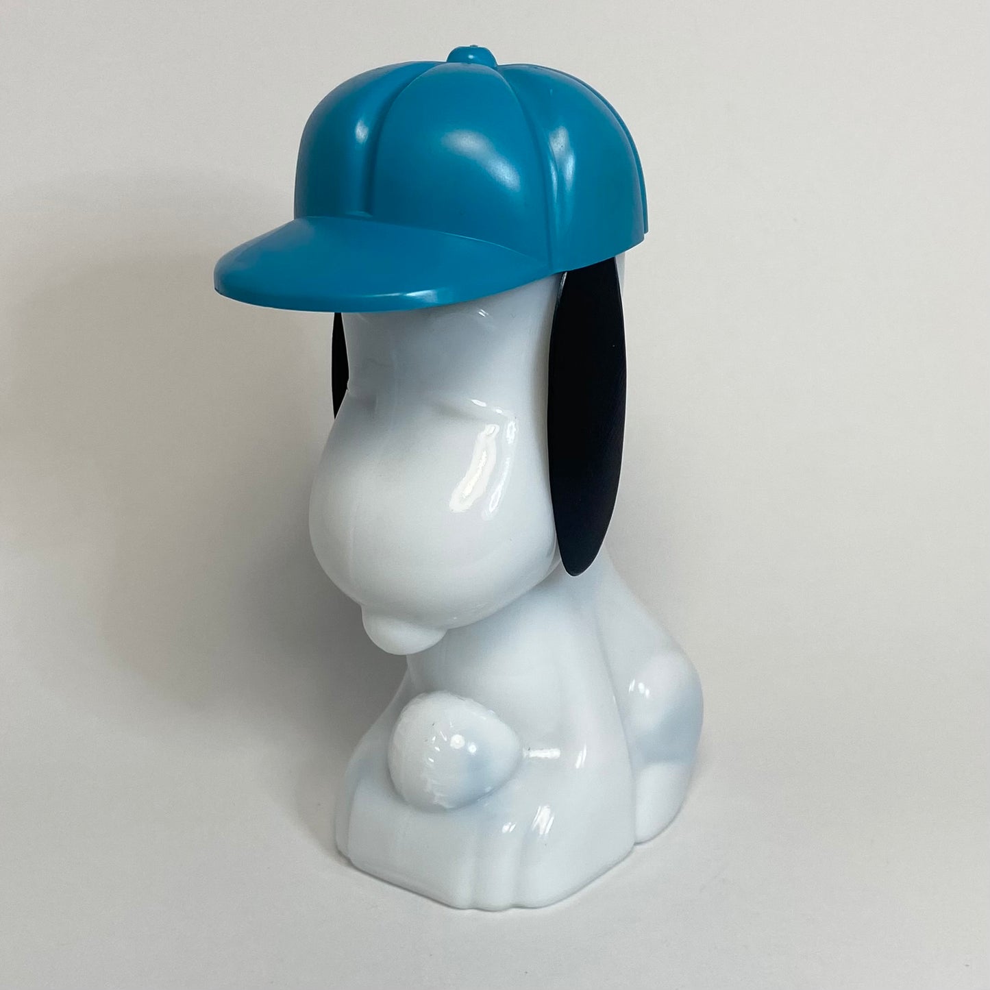 Avon - Peanuts Snoopy Dog Aftershave Bottle 1969