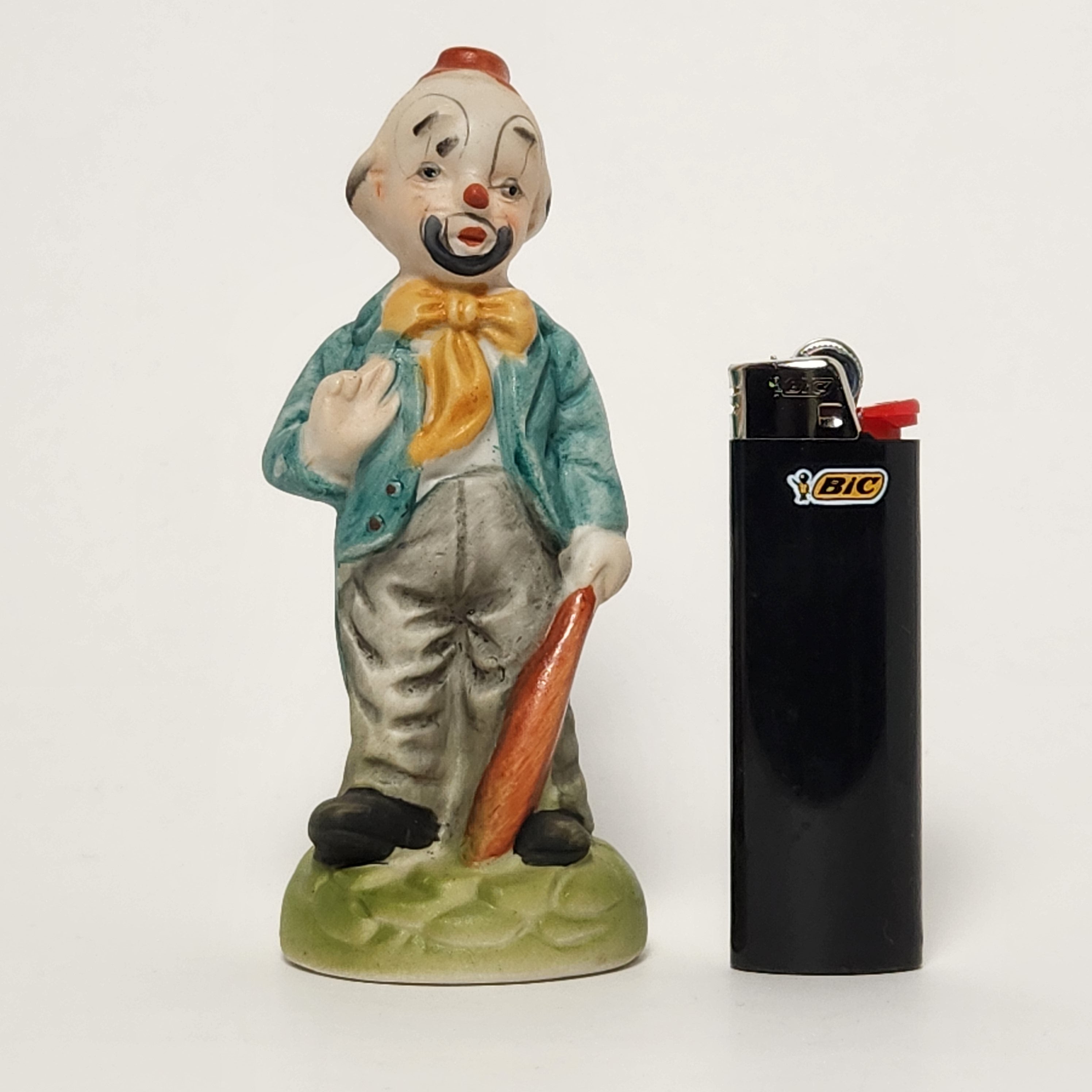 Clown with Umbrella Porcelain Bisque Figurine – Attic Katz