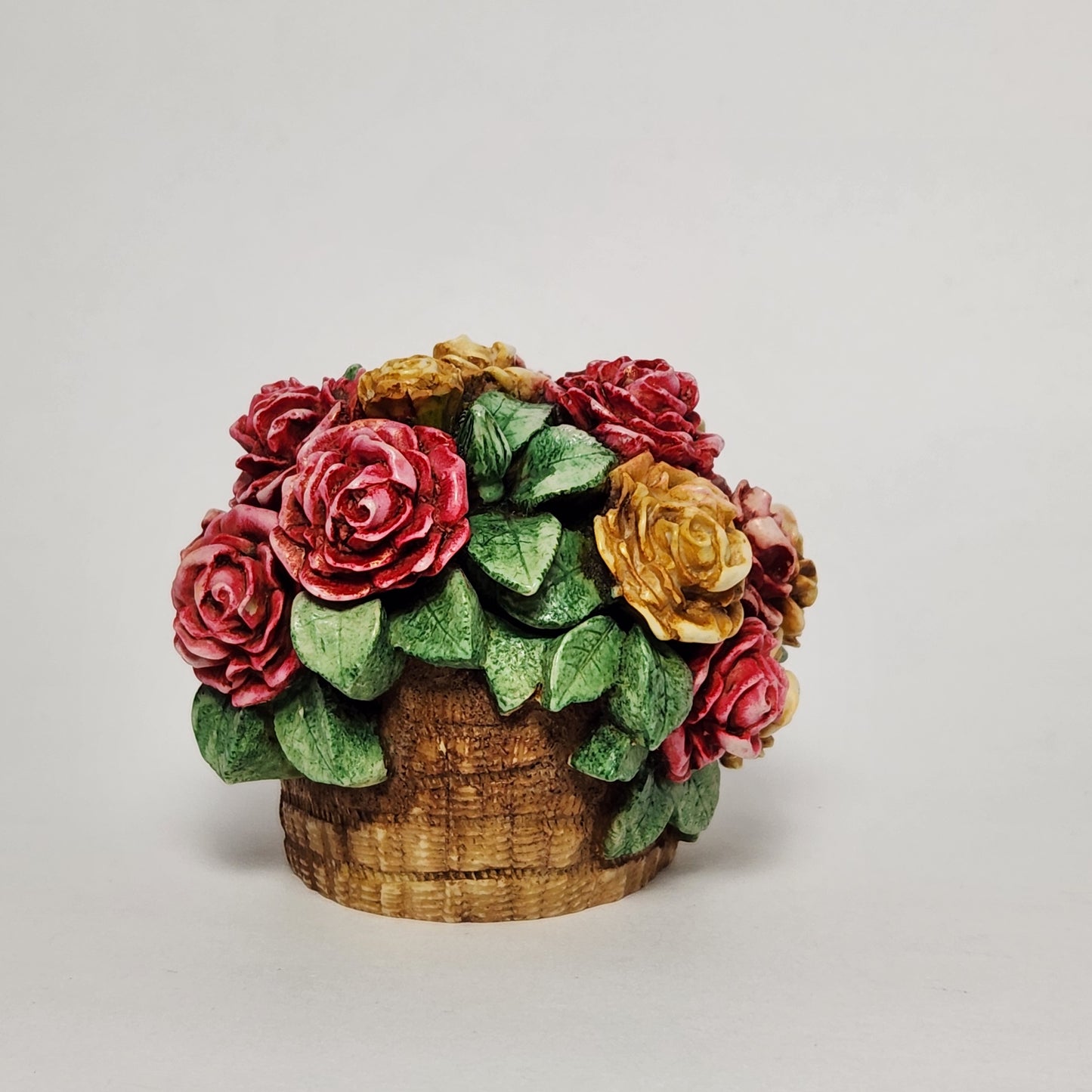 Harmony Kingdom - Martin Perry - Rose Basket Trinket Box 1997