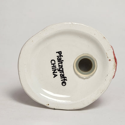 Pfaltzgraff - Winterberry Cardinals Salt and Pepper Shaker Set