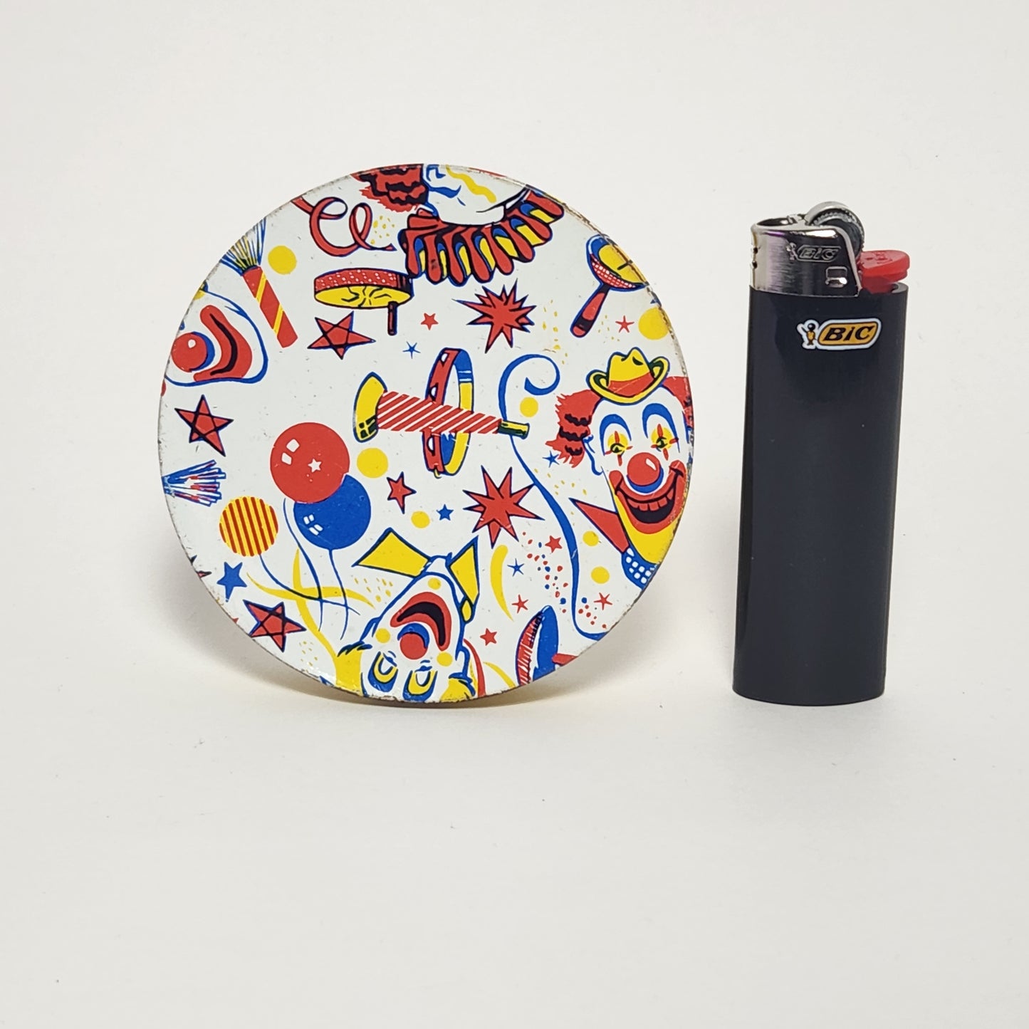 Tin Lithographed Round Clowns Noisemaker Toy with Wooden Handle