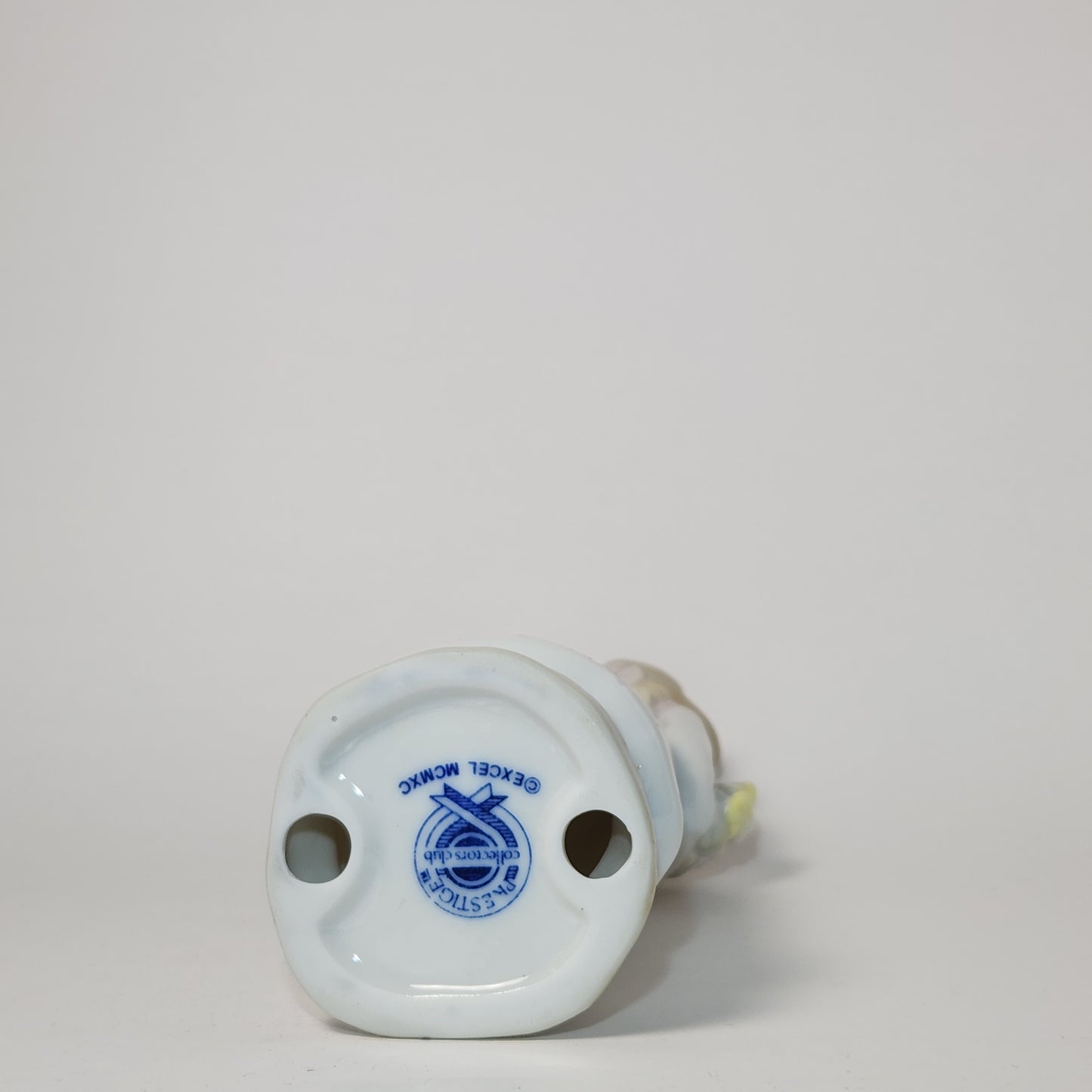 Prestige Collector - Porcelain Girl with Flowers and Hat 1990
