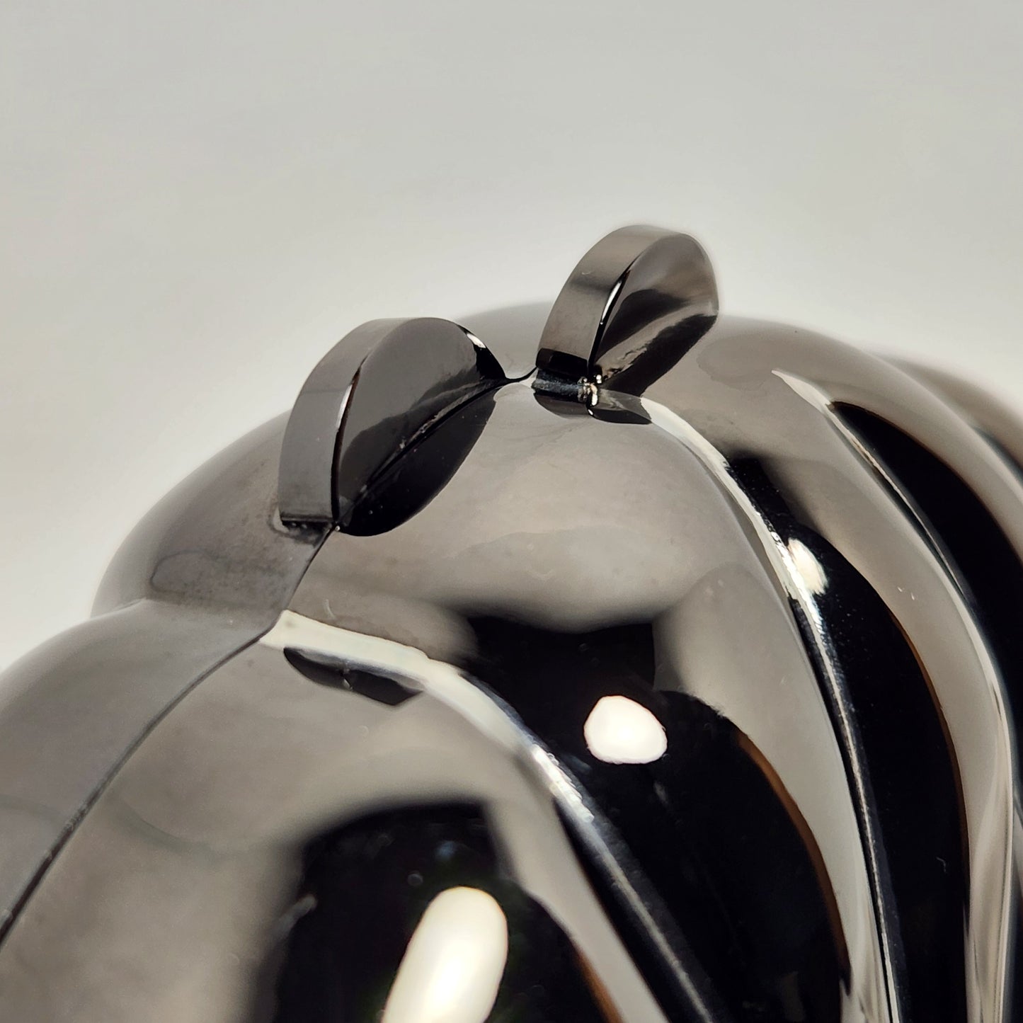 Columbine - Black Lion's Head Hard Shell Crossbody Bag