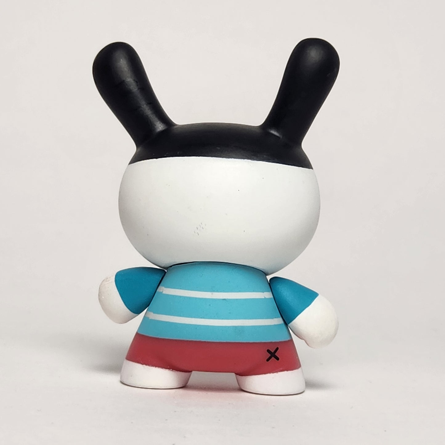 Kidrobot - Andrea Kang - Trouble Maker Dunny Designer Toy Awards Series 2017