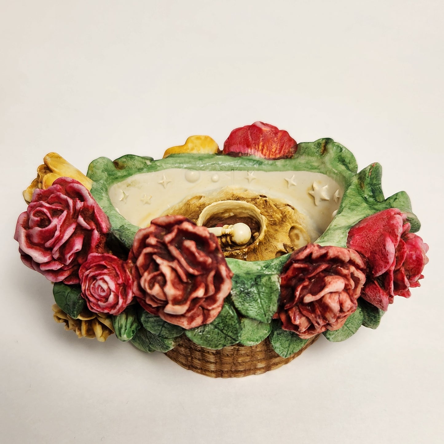 Harmony Kingdom - Martin Perry - Rose Basket Trinket Box 1997