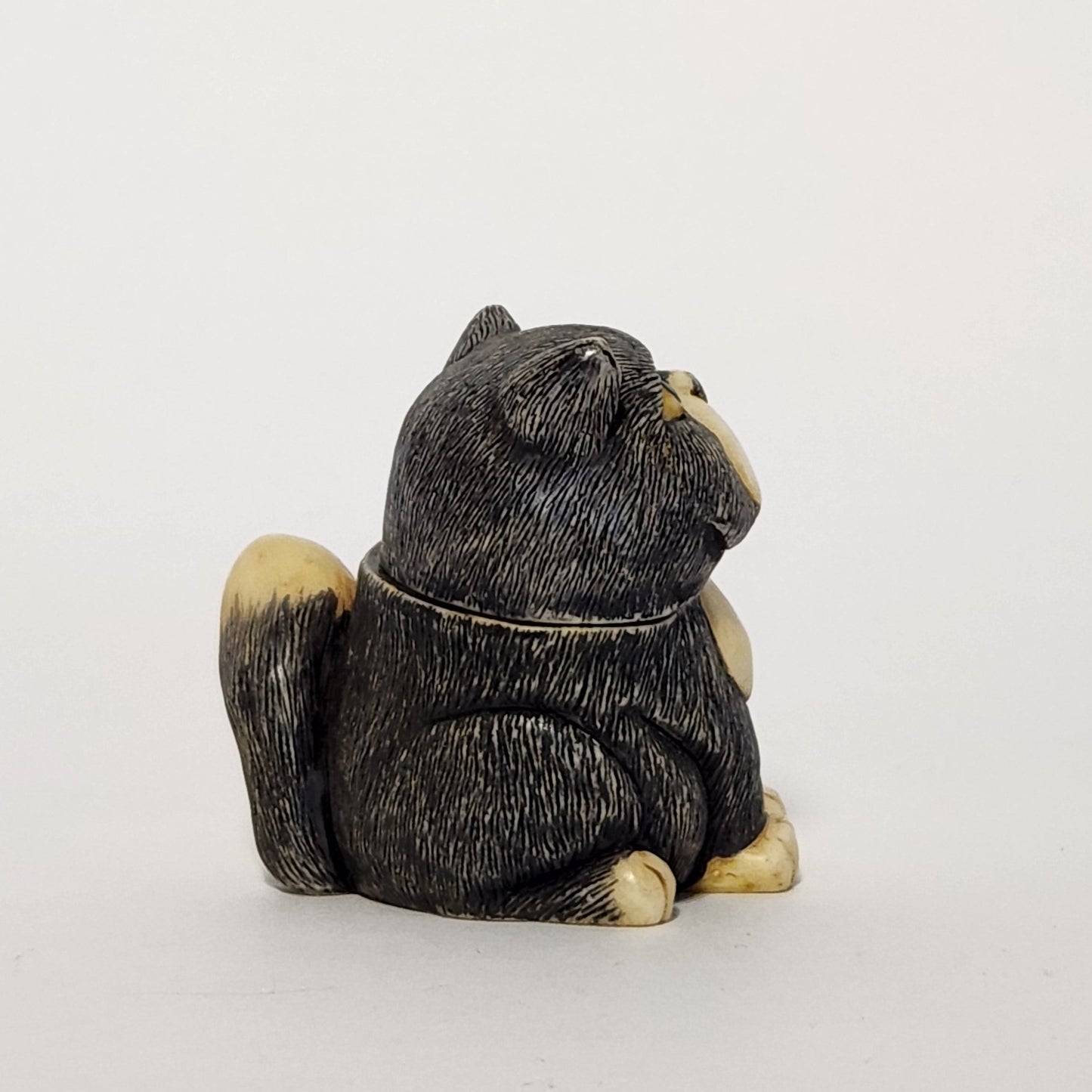 Harmony Kingdom - Pot Bellys Buckwheat Trinket Box 2003