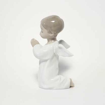 Lladro - Fulgencio Garcia - Angel Praying Porcelain Figurine 1970