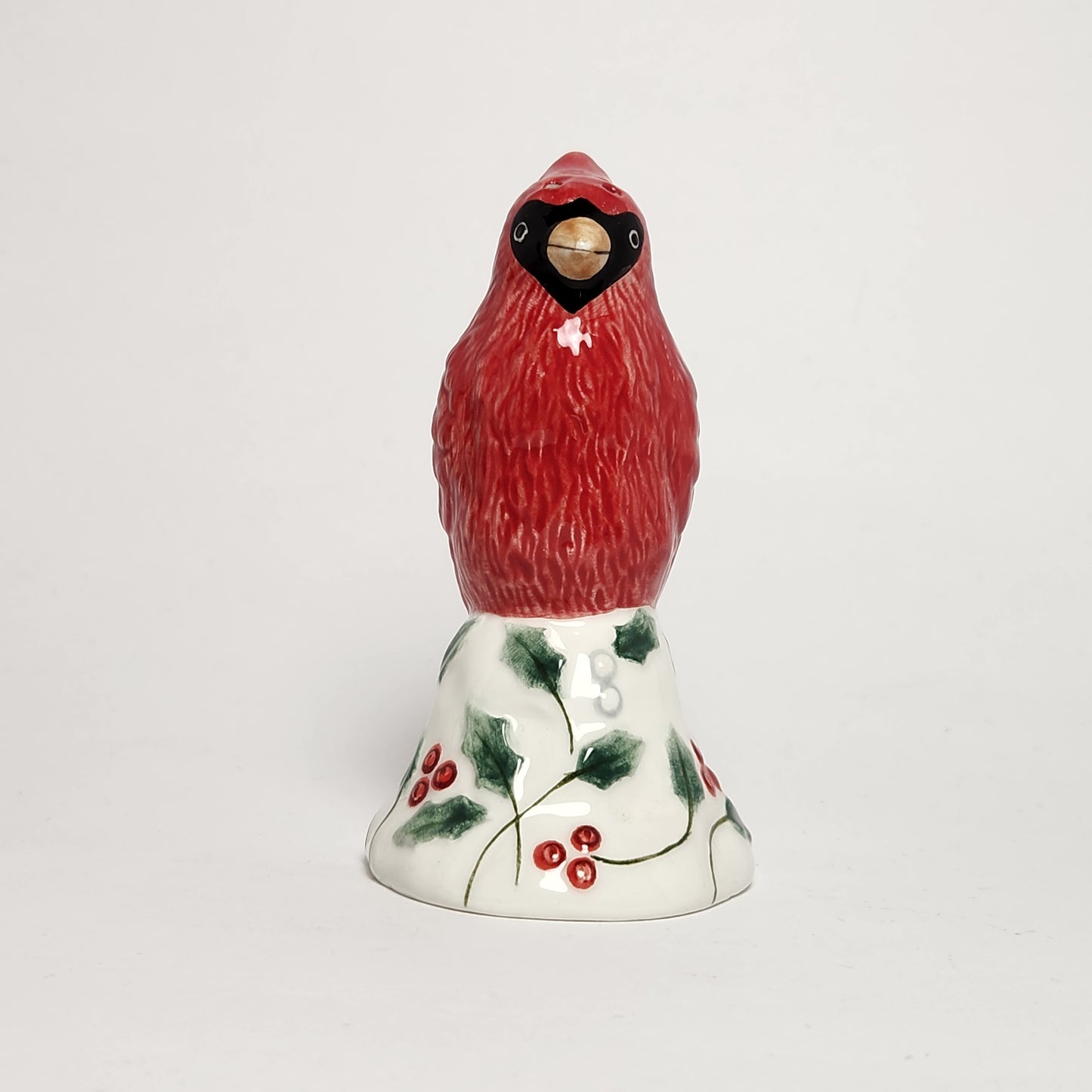 Pfaltzgraff - Winterberry Cardinals Salt and Pepper Shaker Set