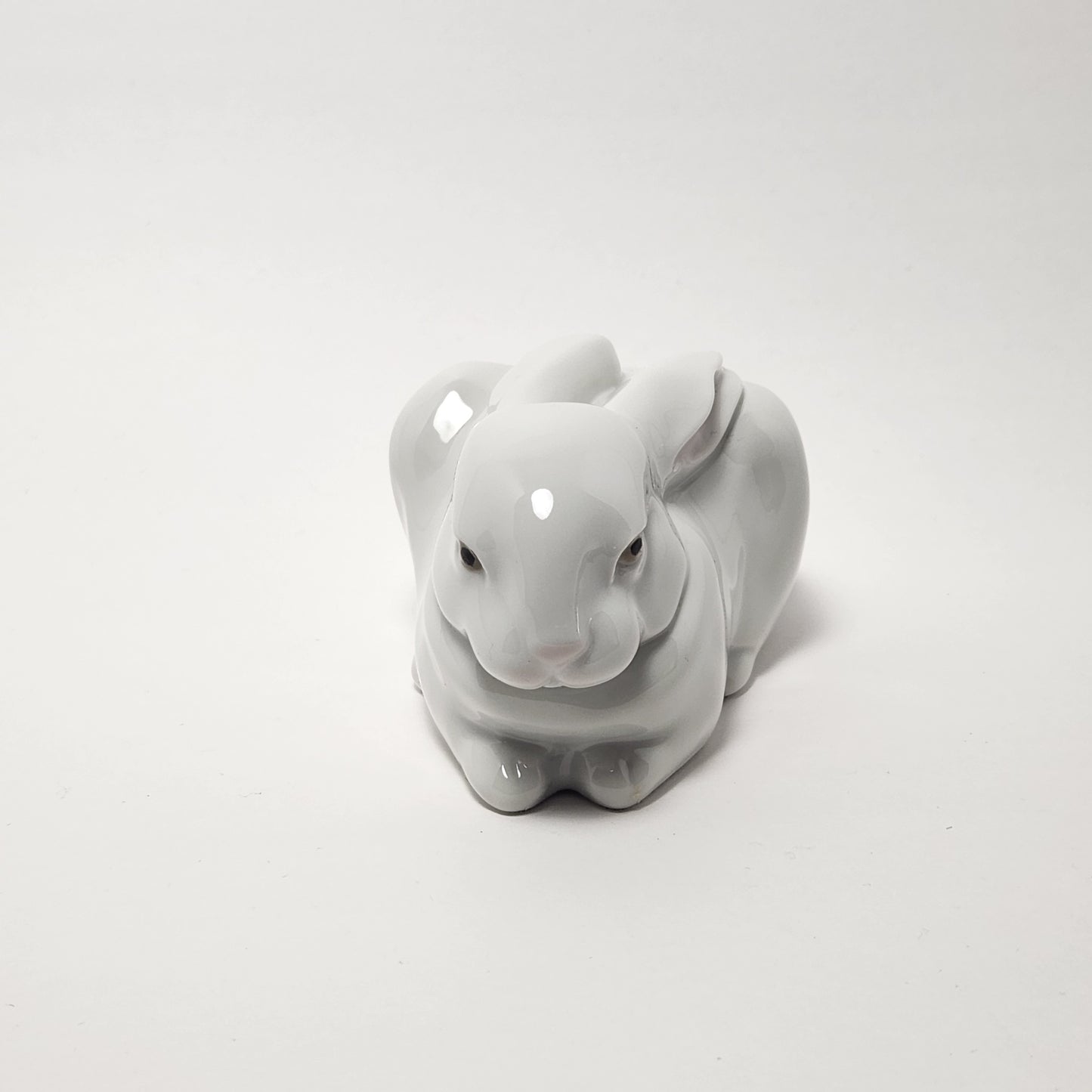 Lladro - Fulgencio Garcia - Sleeping Bunny Porcelain Figurine 1992