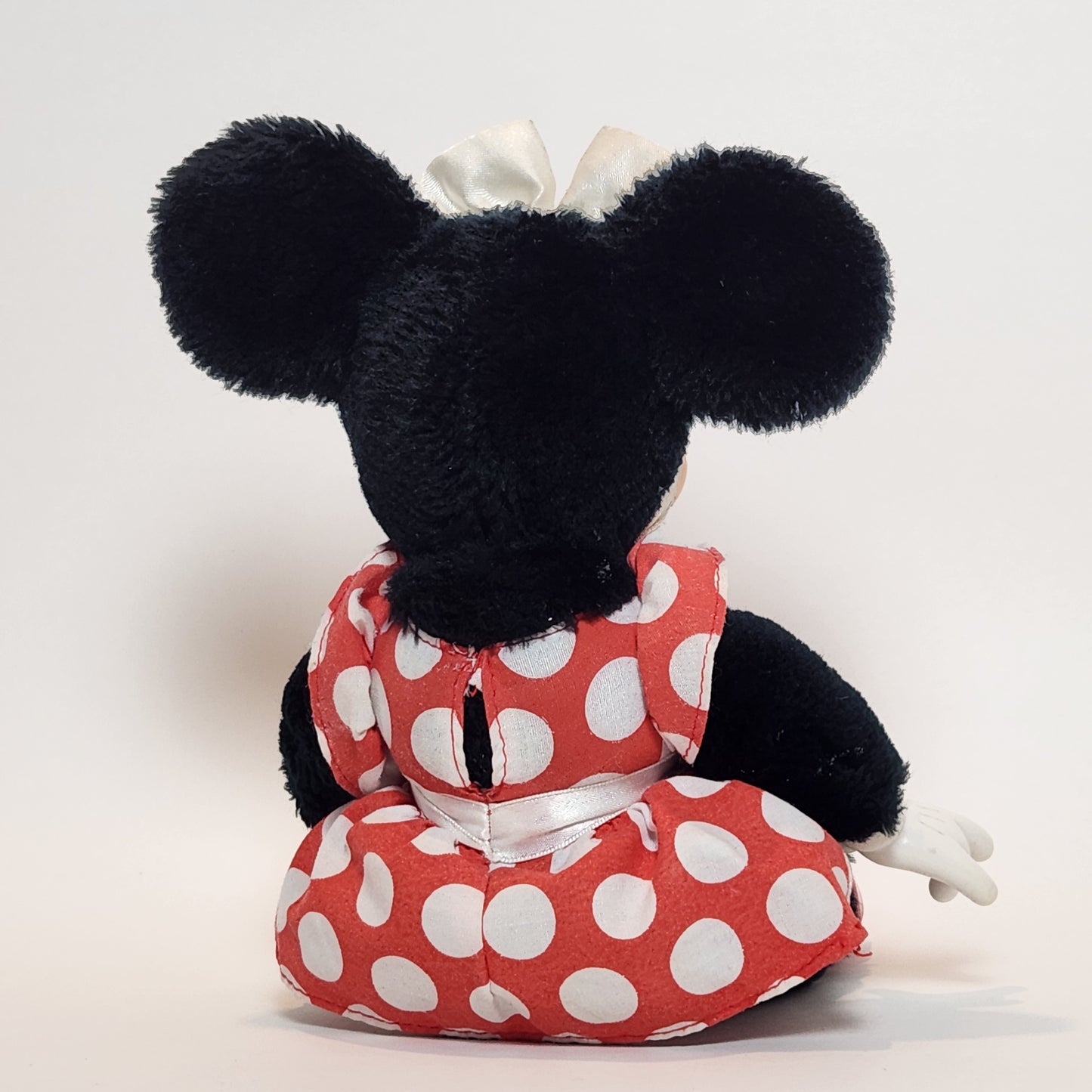 Walt Disney Productions - Applause - Minnie Mouse Plush Doll with Polka Dot Dress 1981