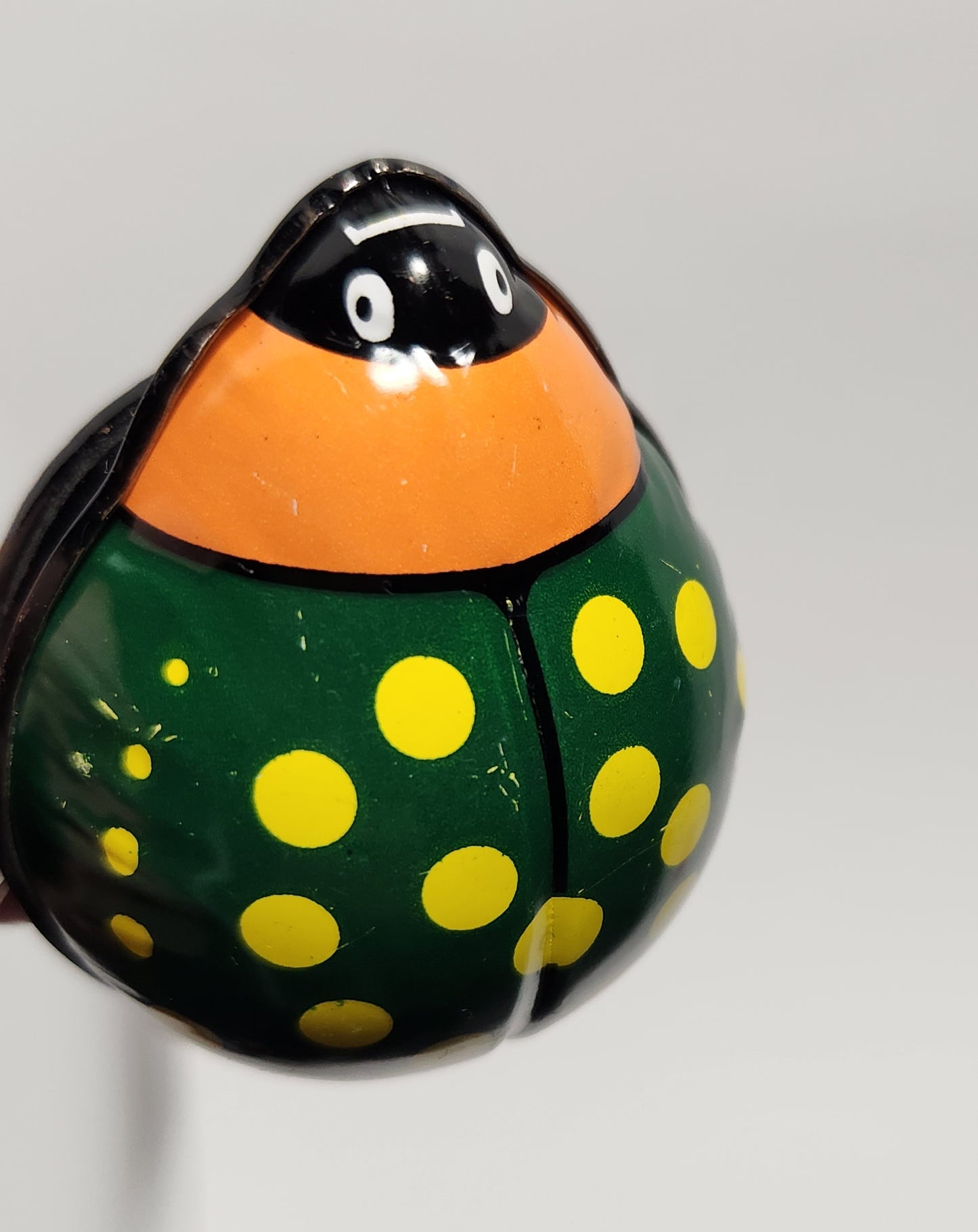 TPS - Tin Ladybug Family Wind-up Toy