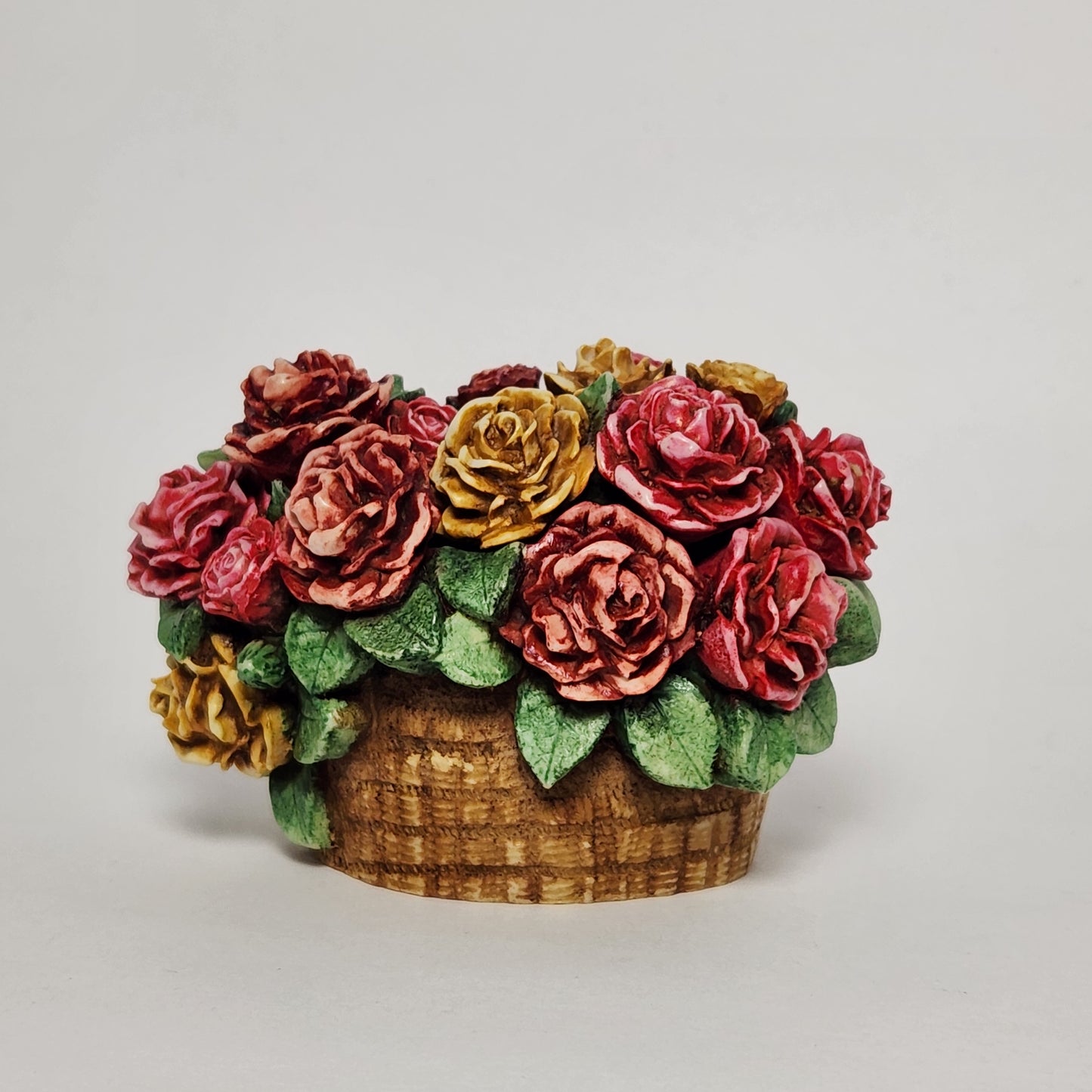 Harmony Kingdom - Martin Perry - Rose Basket Trinket Box 1997