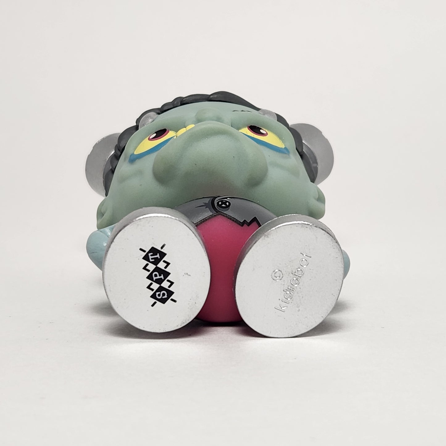 Kidrobot - Scott Tolleson - Francis Dunny Odd Ones Series 2016