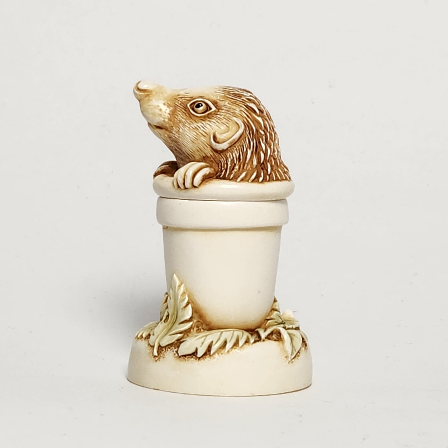 Harmony Kingdom - Peter Calvesbert - Pot Sticker Trinket Box 1999