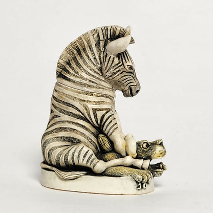 Harmony Kingdom - Peter Calvesbert - Driver's Seat Trinket Box 1997