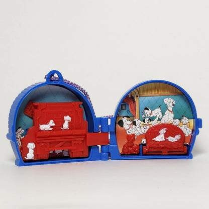 Mattel - 101 Dalmatians Once Upon a Time Locket Playset 1993