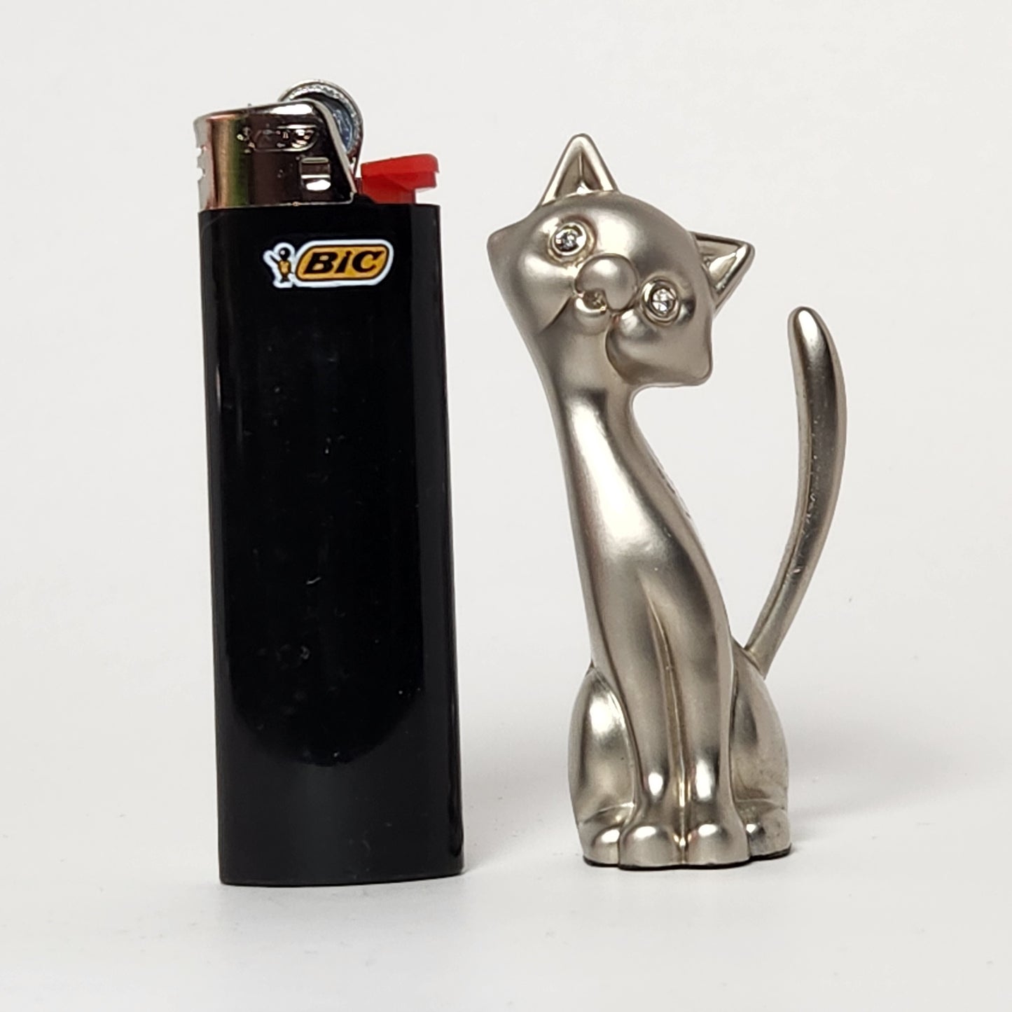 Pewter Cat with Rhinestone Eyes Ring Holder Figurine