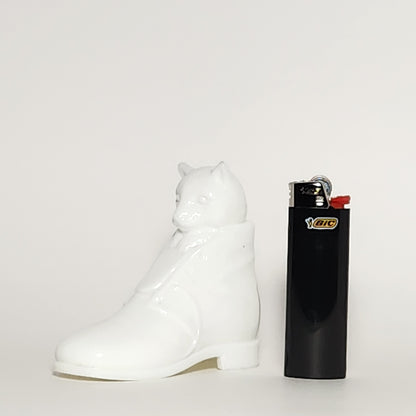 Westmoreland - Puss in Boots White Milk Glass Figurine