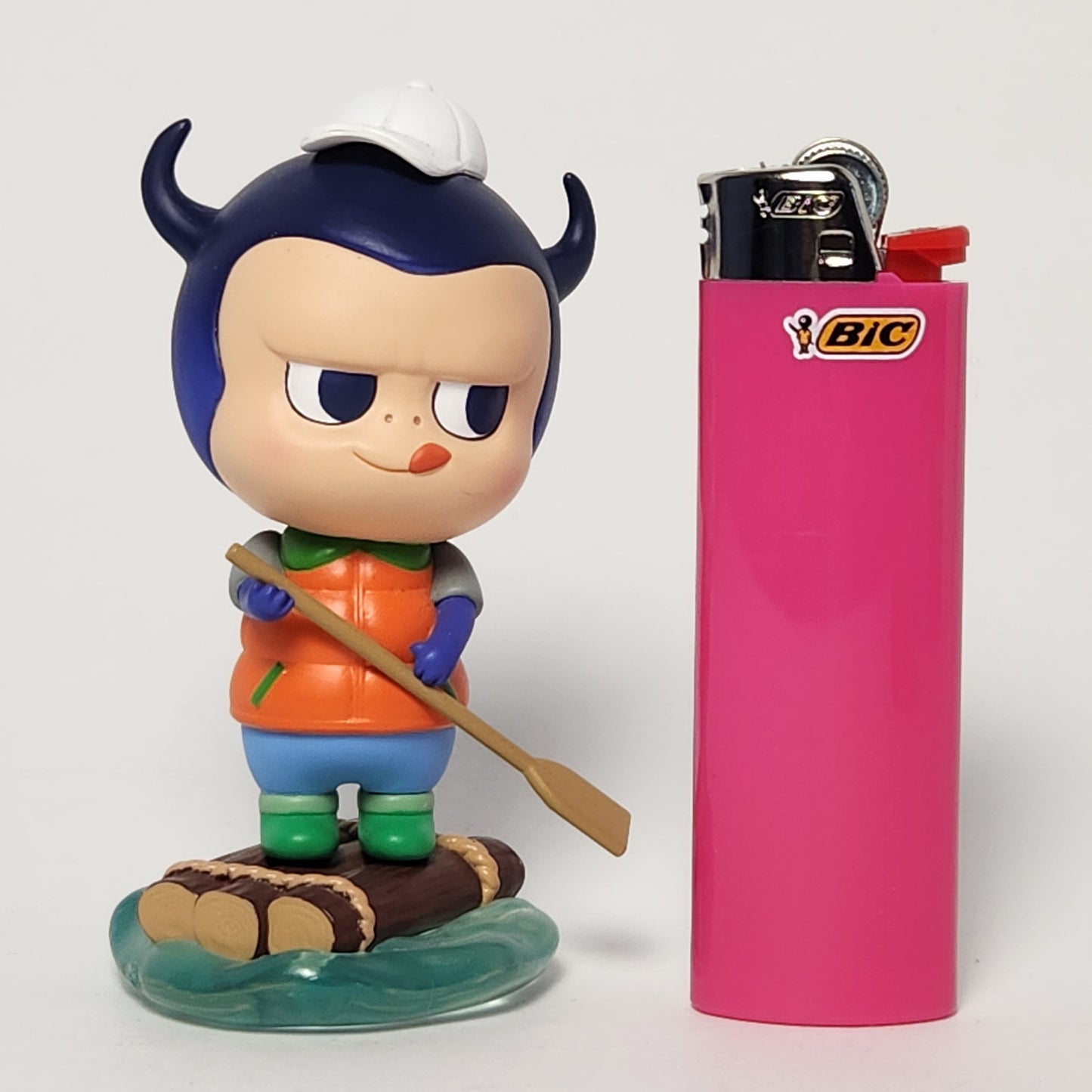 POP MART - Kasing Lung - The Monsters Camping Series Labubu (Rafting) 2020