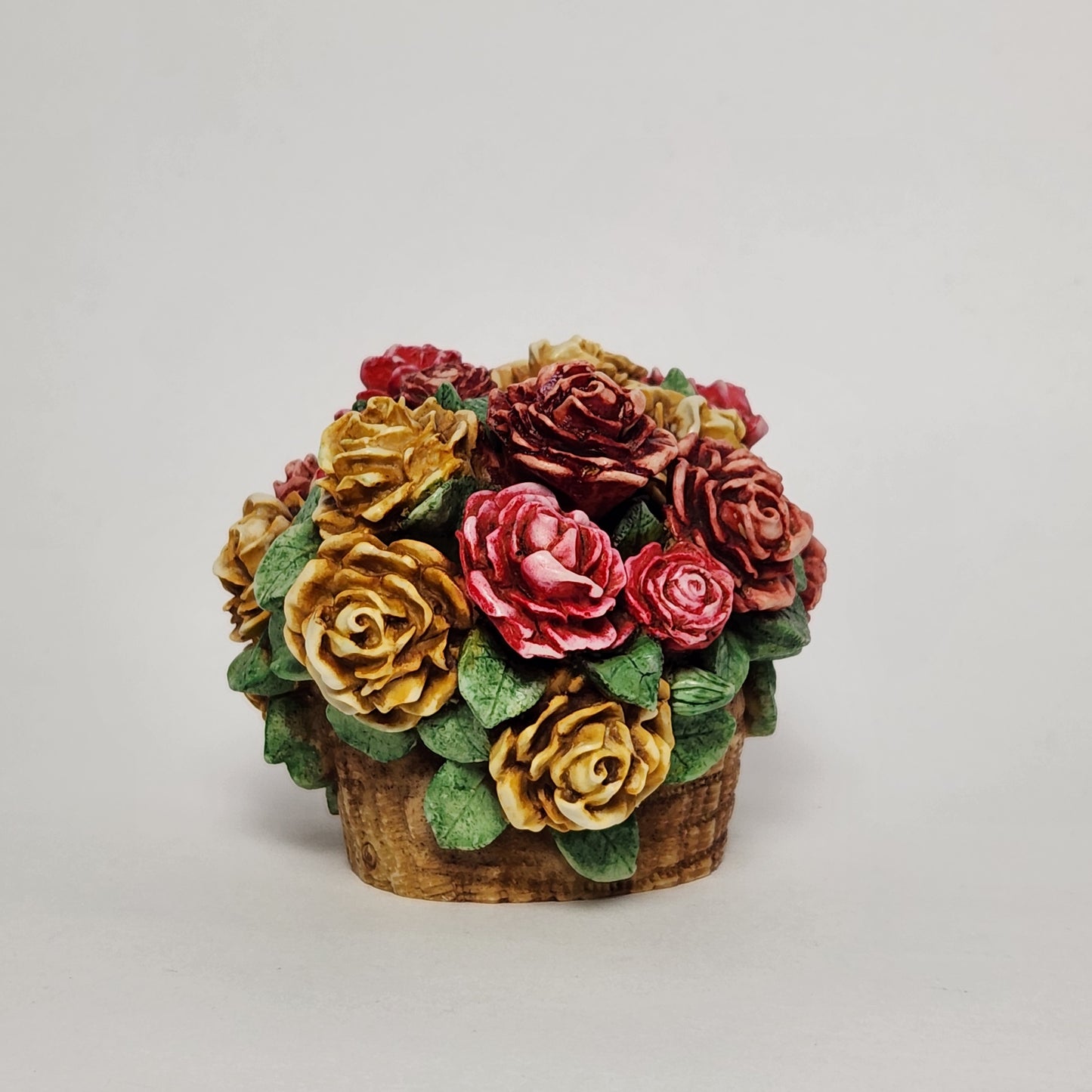 Harmony Kingdom - Martin Perry - Rose Basket Trinket Box 1997