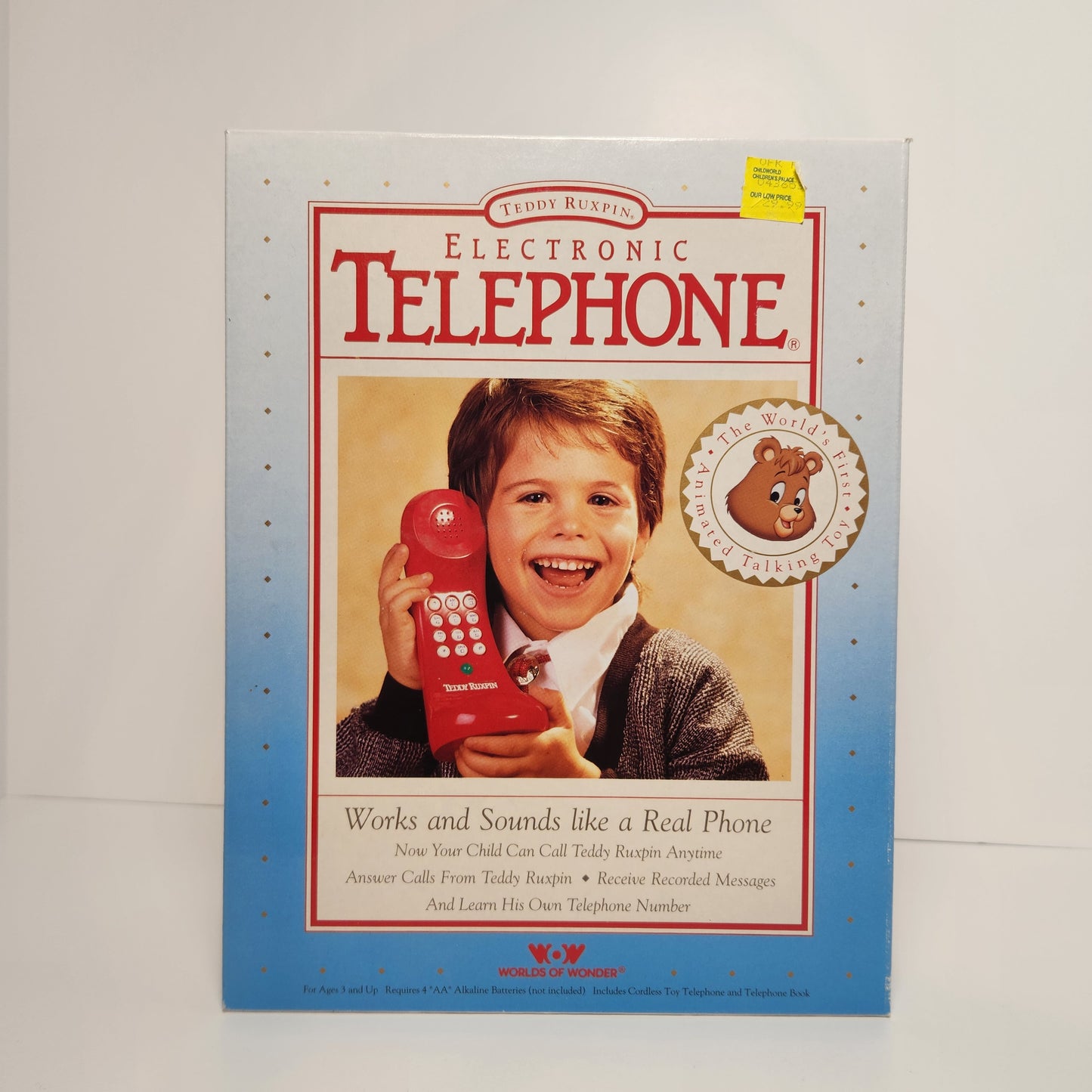 Worlds of Wonder - The World of Teddy Ruxpin Animated Talking Toy and Telephone (Bundle) 1990