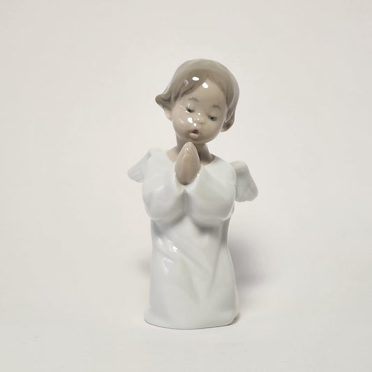 Lladro - Fulgencio Garcia - Angel Praying Porcelain Figurine 1970