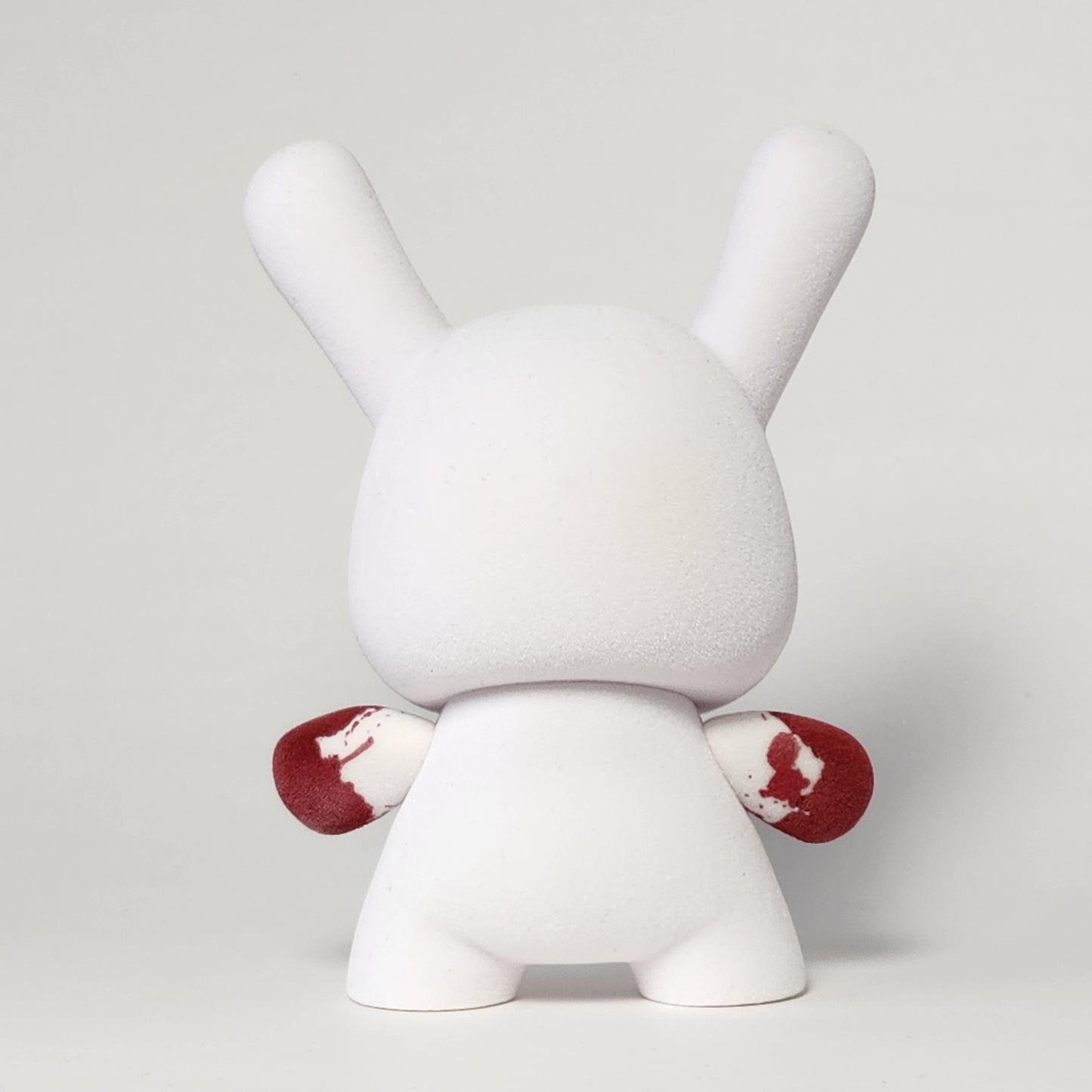 Kidrobot - Luke Chueh - Flocked Wannabe Dunny 2018 (DAMAGED)