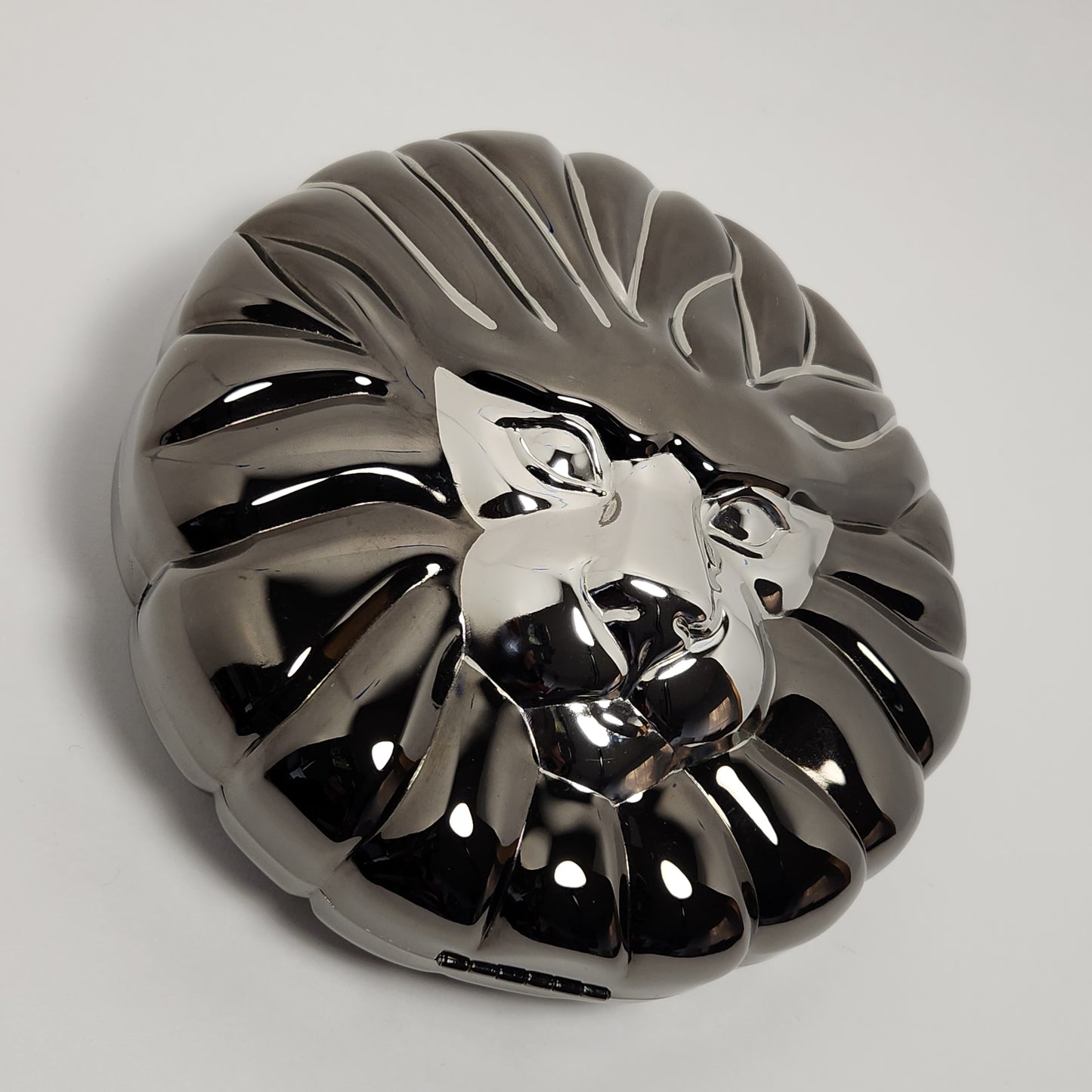 Columbine - Black Lion's Head Hard Shell Crossbody Bag