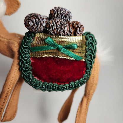 Annalee Mobilitee Dolls - Reindeer Doll with Pinecones 2004
