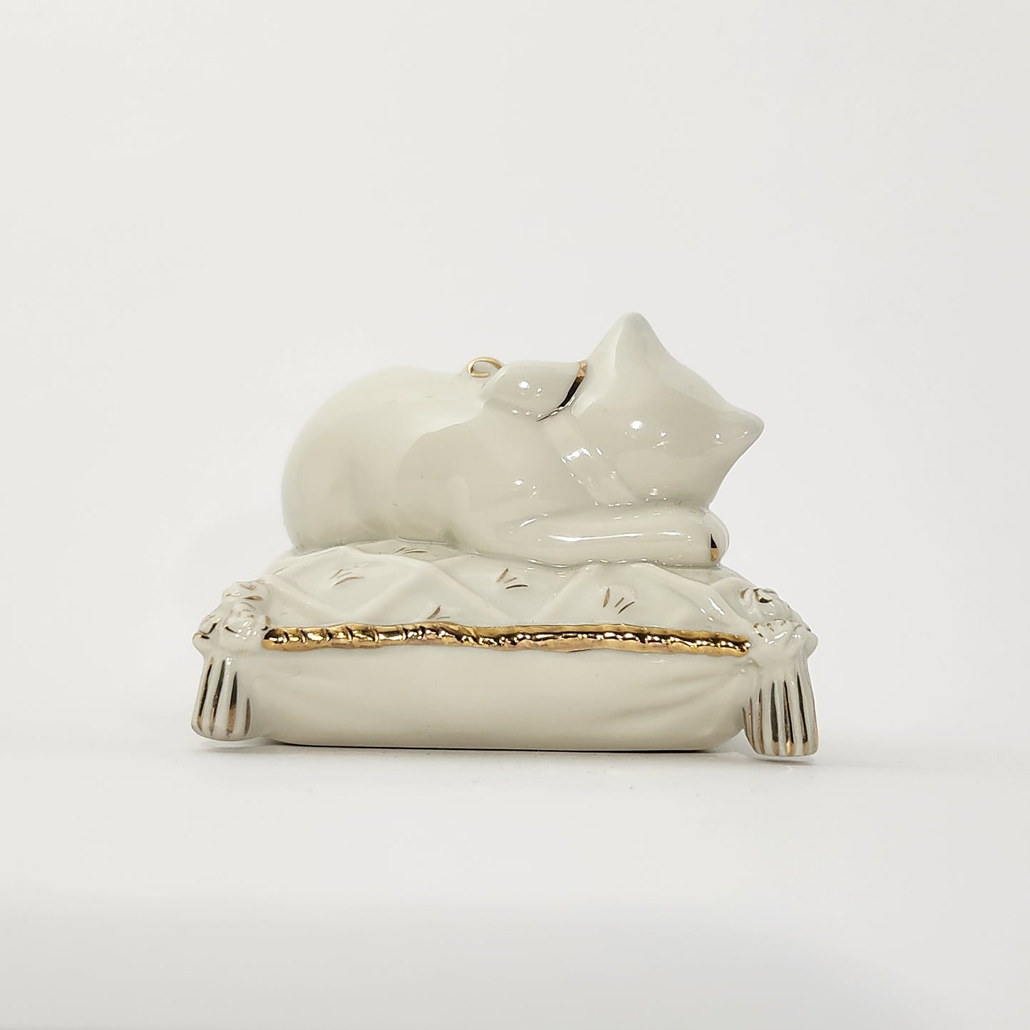 Lenox - White Sleeping Cat on Pillow