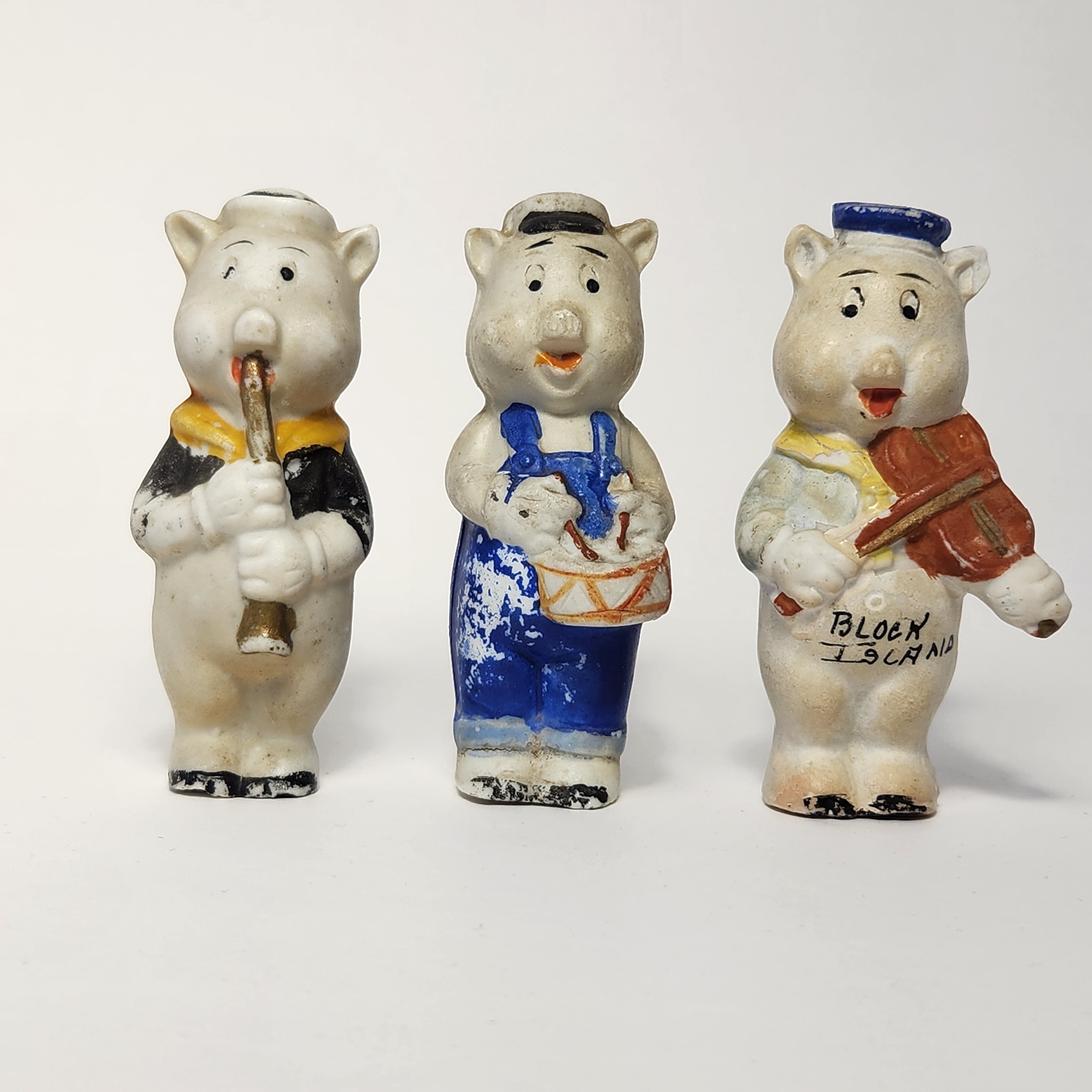 Walt Disney - Porcelain Bisque Three Little Pigs Band Figurines